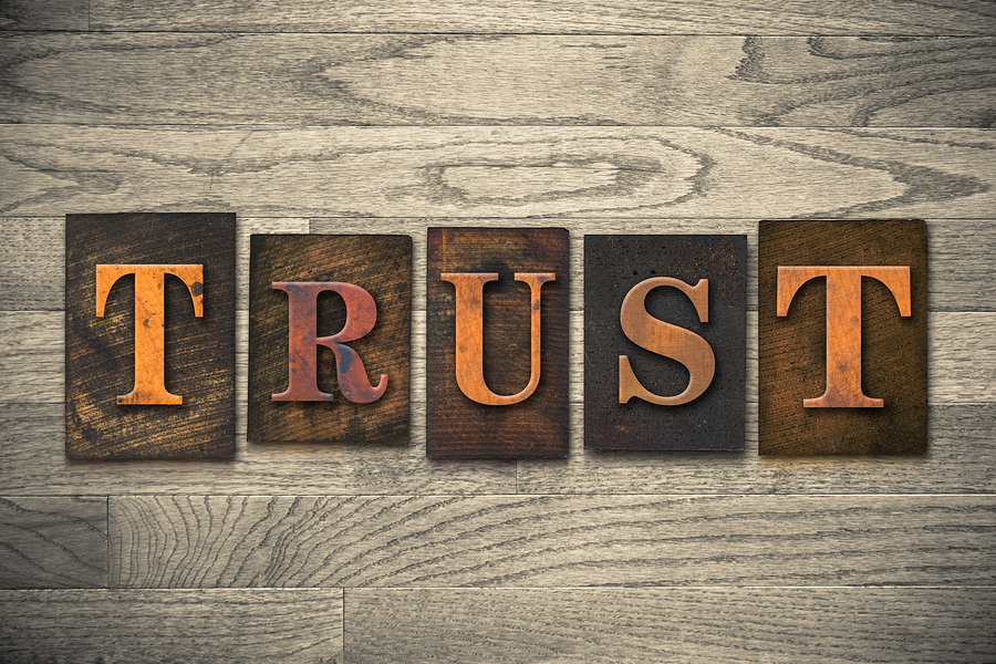 Trust Wooden TRUST